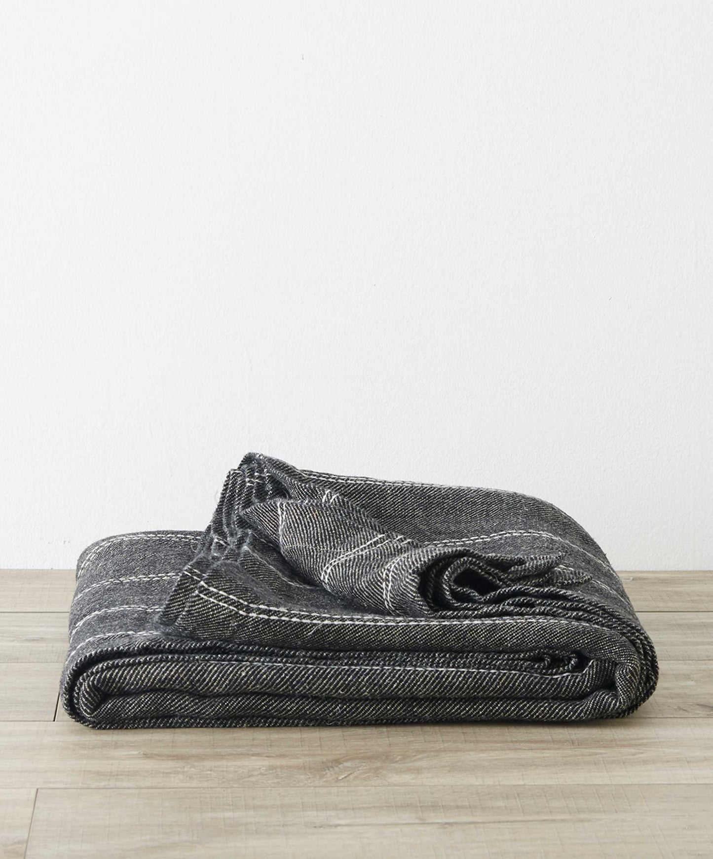 Rafa - Linen Bedcover