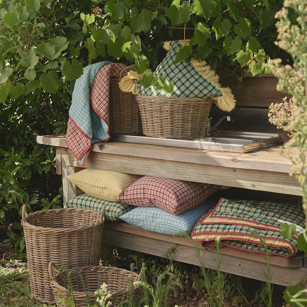 Banksia Cushion Cover