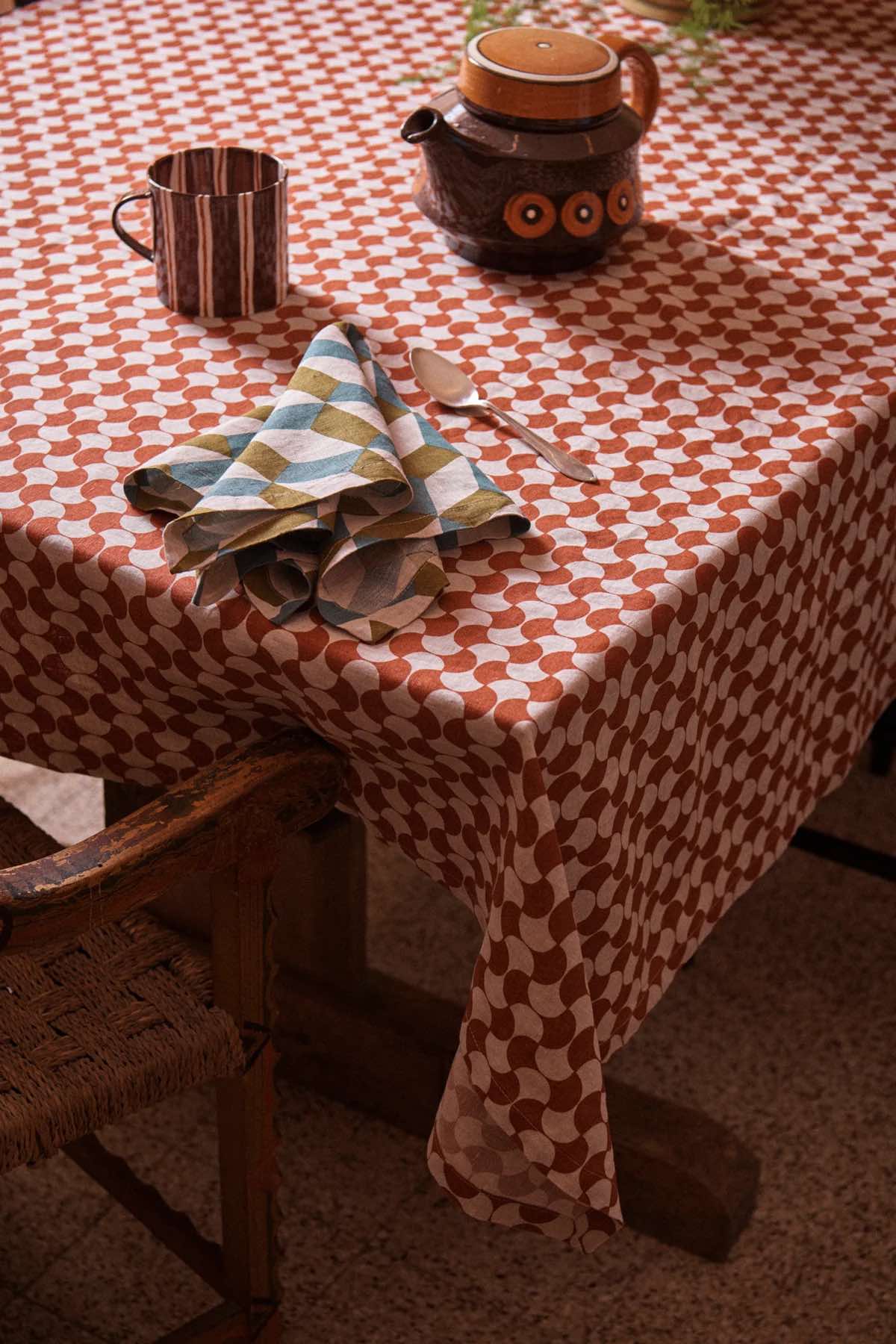 Matteo Table Linen