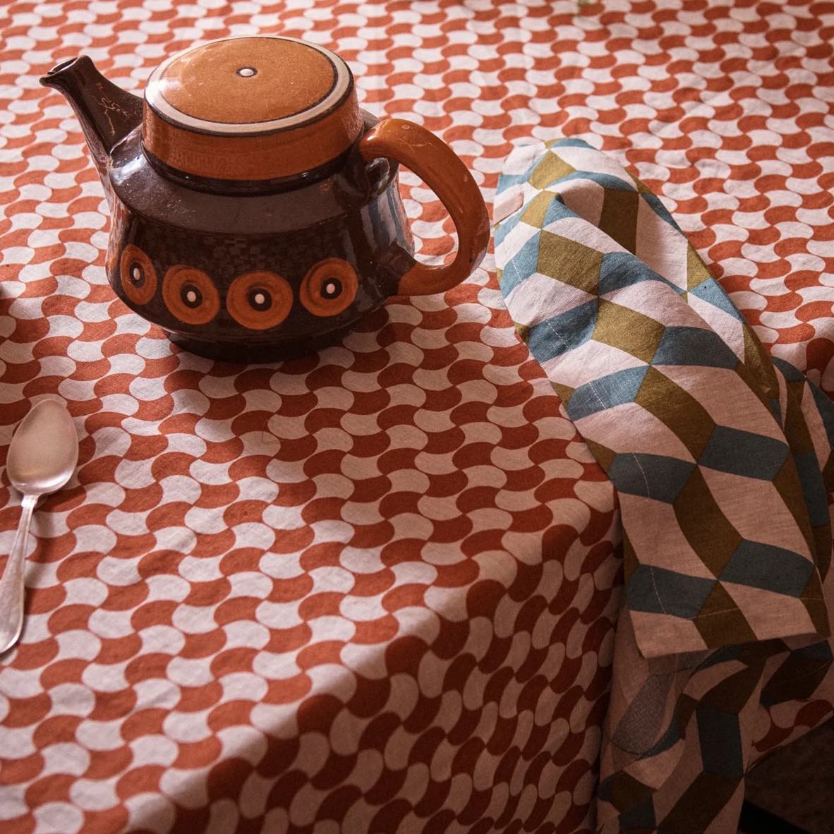 Raffael Table Linen