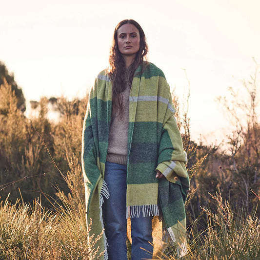 Waverley - Breezy Throw